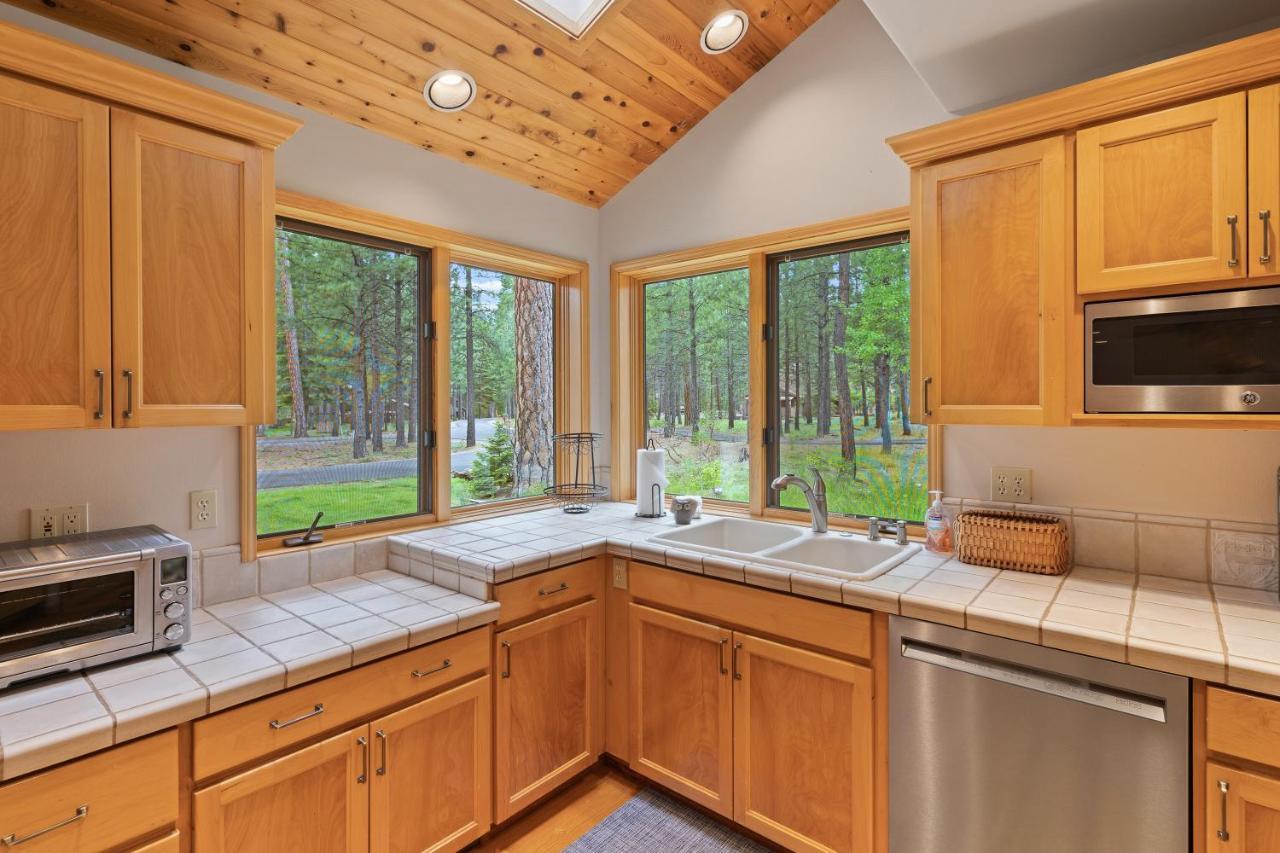 Glaze Meadow 376 Home Black Butte Ranch Exterior photo